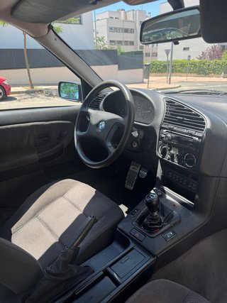 BMW E36 318i