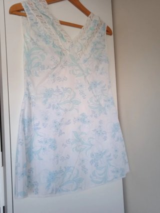 Conjunto camisón y bata floral