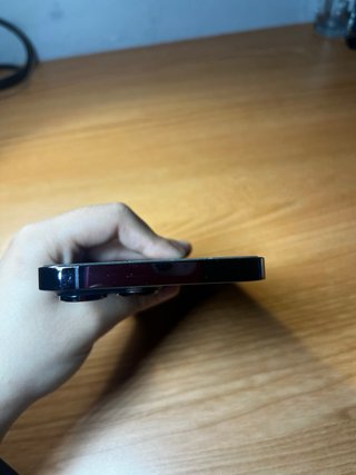 iPhone 14 Pro Max Morado