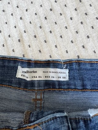 Falda tubo vaquera Stradivarius