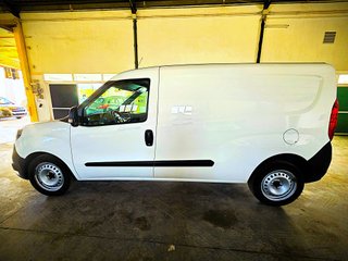 FIAT Doblò MAXI XL 2018 / IVA DEDUCIBLE / GARANTIA