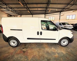 FIAT Doblò MAXI XL 2018 / IVA DEDUCIBLE / GARANTIA