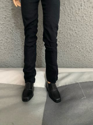 Muñeco Ken con 2 trajes