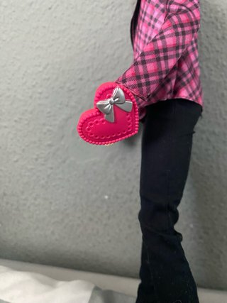 Muñeco Ken con 2 trajes