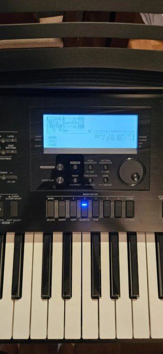 Teclado Casio WK-7600