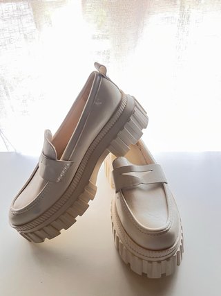 Zapatos blancos plataforma