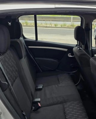 Dacia Sandero 2012