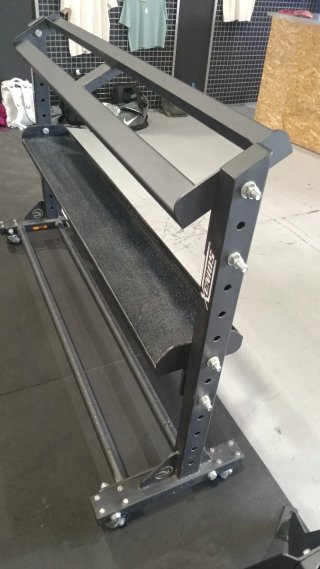 Mancuernero gimnasio 1.78m x 1.20m