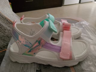 Sandalias SHEIN Talla 35 con orma de 34