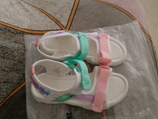 Sandalias SHEIN Talla 35 con orma de 34