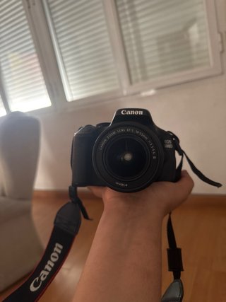 Canon EOS 600D como nueva