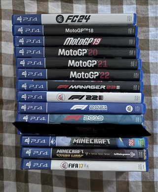 13 Giochi PS4 (PlayStation 4) - Vari Generi