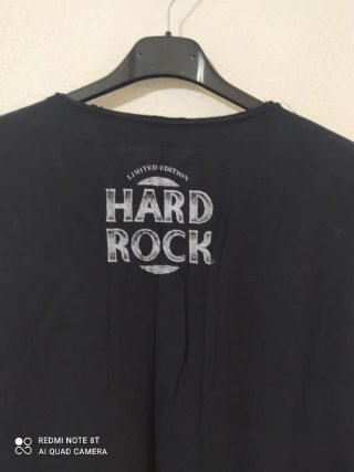 Camiseta Hard Rock Cafe Negra