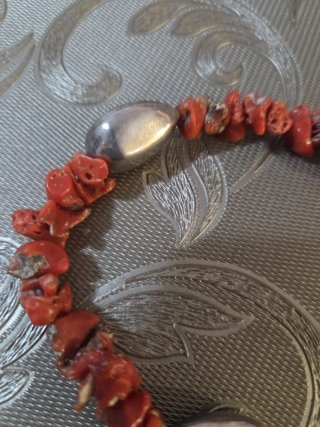 Collar Coral y Plata