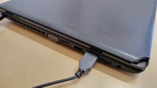 Portátil ASUS Negro