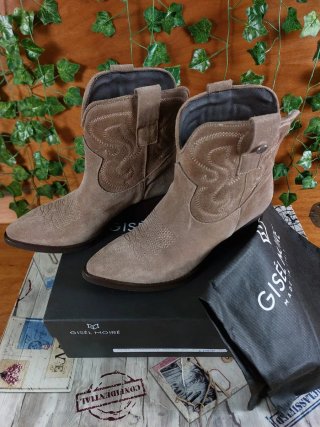 Stivaletti Texani Scamosciati Beige Gisel Moire