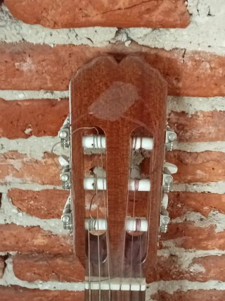 Guitarra Admira Fiesta