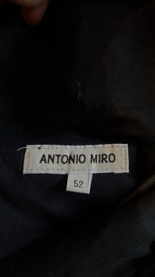 Traje Antonio Miró Talla 52 Negro