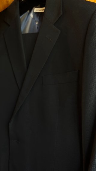 Traje Antonio Miró Talla 52 Negro