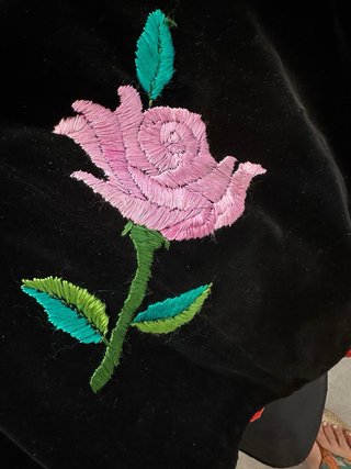Bata de cola flamenca terciopelo profesional