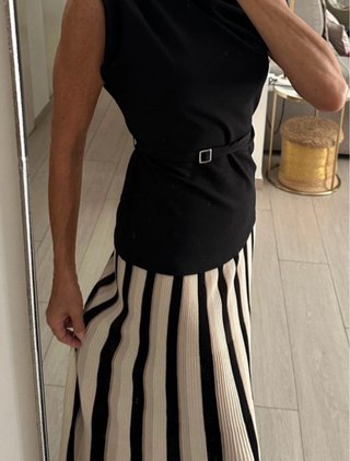 Falda Sfera rayas beige y negro cintura elástica