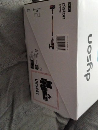 Caja Dyson V16 Piston Animal submarine