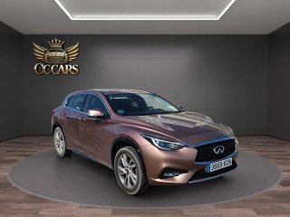 Infiniti Q30 2017