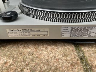 Giradischi Technics SL-D1
