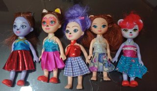Lote 5 Muñecas Estilo EAH/Ever After High