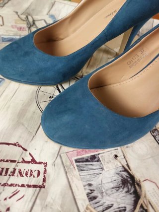 Scarpe Camoscio Blu Tacco