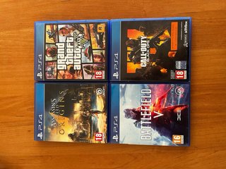 PS4 (PlayStation 4) Negra + 2 Mandos y juegos