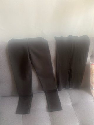 Leggings y falda negros