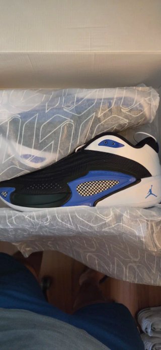 Jordan Zapatillas Negras y Azules