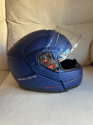 Casco de moto azul MT Helmets talla M