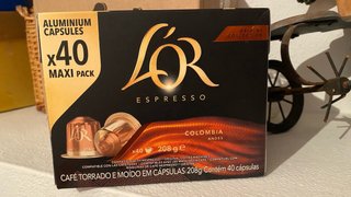 Cafetera L'OR Espresso Philips Mas caja de cafe.