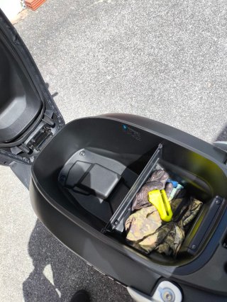 Kymco People S 125 Negra