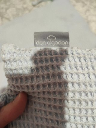 Chichonera de cuna con nubes