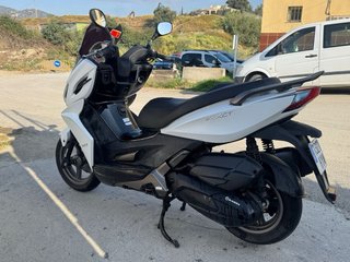 KYMCO 300 ABS Maxi Scooter