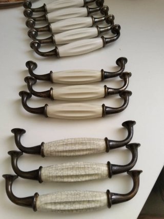 Maniglie in ceramica e metallo (11 unità)