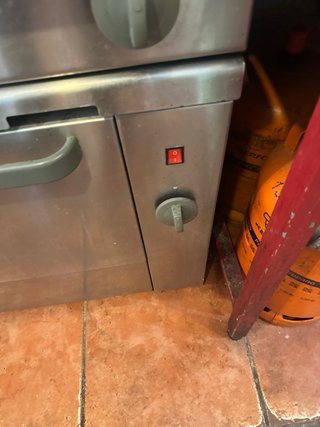Cocina industrial con horno Coreco