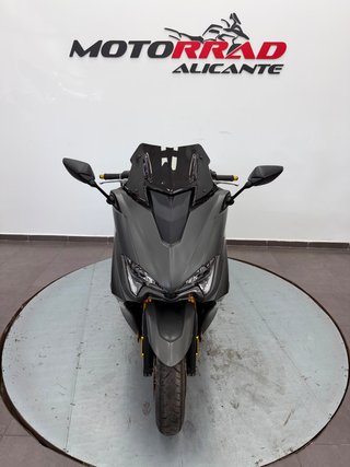 Yamaha TMAX 560 Tech MAX