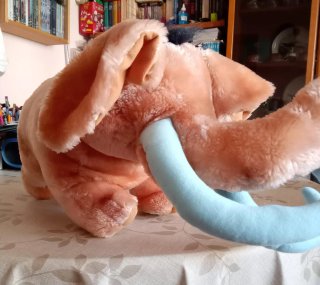 Muñeca Disney grande y casa  con accesorios
