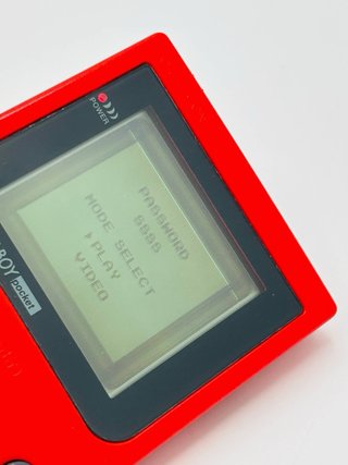 Nintendo Game Boy Pocket Rosso + Bugs Bunny