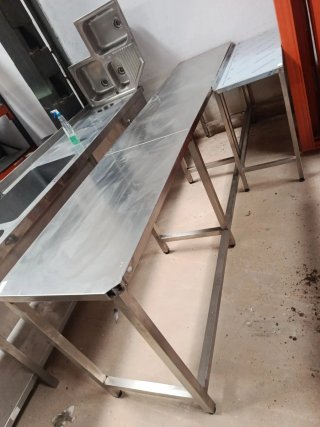 MESA ACERO INOX CON TARA 58X3MX85 MIRA MI PERFIL