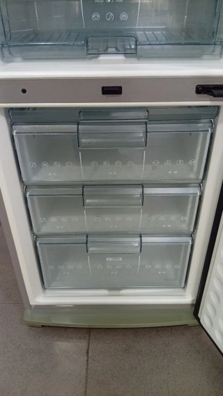 Nevera Balay inox