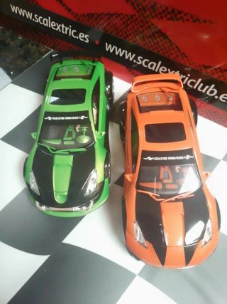 2 Coches Tuning Scalextric 1:32 Analógicos