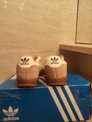 Zapatillas Adidas Gazelle Beige Talla 39-40