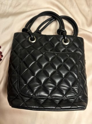Borsa Chanel in pelle nera e bianca