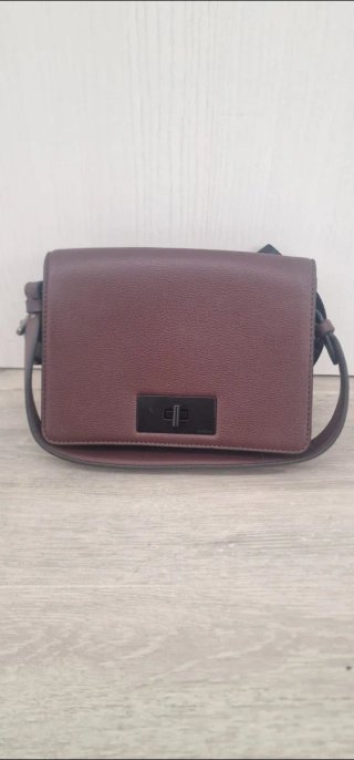 Bolso Parfois granate