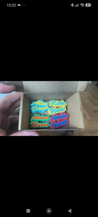 Tappi e decorazioni personalizzabili per penne
